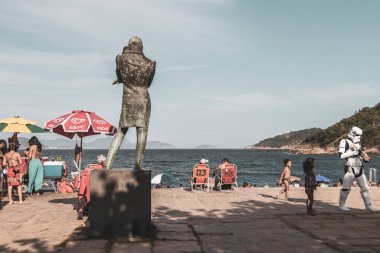 Rio de Janeiro Eyaleti Rio de Janeiro Brezilya 19. Ekim 2020 Urca kıyısı ve sahil gezisi heykel heykeli heykeli heykeli ve Rio de Janeiro Brezilya 'da anıt.