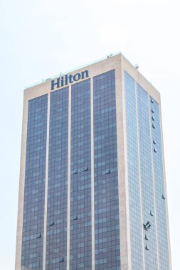 Rio de Janeiro Eyaleti Rio de Janeiro Brezilya 06. Ekim 2020 Şehir Merkezi Şehir Merkezi Şehir Merkezi ve Skyline Panorama ile Brezilya 'daki Hilton Hotel Gökdelen Binası.