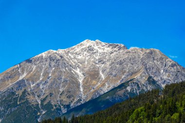 Dağ ve Alp Dağları dağ ve dağ manzarası dağları. Kayalar ve tepeler. Lechtal Alpler 'in manzarası..