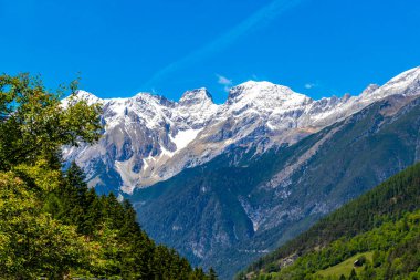 Dağ ve Alp Dağları dağ ve dağ manzarası dağları. Kayalar ve tepeler. Lechtal Alpler 'in manzarası..