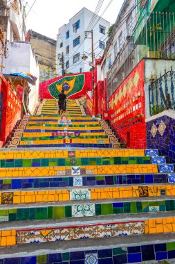 Rio de Janeiro Eyaleti Rio de Janeiro Brezilya 21. Ekim 2020 Escadaria Selaron Rio de Janeiro Eyaleti Rio de Janeiro Brezilya 'da kırmızı ünlü merdiven basamakları..