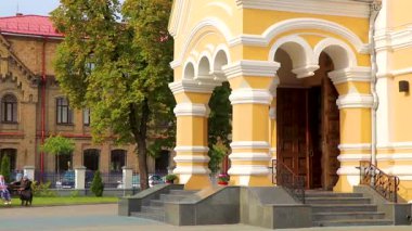 Brest Brest Bölgesi Belarus 26. Eylül 2020 Leninskiy Rayon Brest Belarus 'ta mavi soğan kubbesiyle ünlü Aziz Nicholas Kilisesi Katedrali.