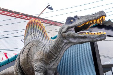 Pattaya Chon Buri Tayland 24. Ekim 2018 Dinozor heykeli Pattaya Bang Lamung Amphoe Chon Buri Tayland, Güneydoğu Asya 'daki sokak heykelinde.