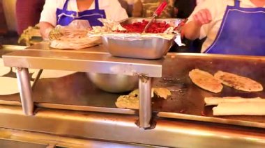 Centro Historico Mexico City 14 numara. Şubat 2021 Meksika gıda ürünleri caddelerdeki restoranlarda ve Centro Historico City Mexico 'daki süpermarketlerde.