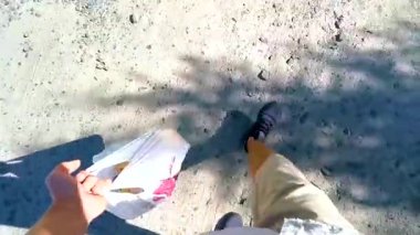 Brest Brest Bölgesi Belarus 21. Eylül 2020 'de Leninskiy Rayon Brest Belarus' taki markette erzak taşıyorum..