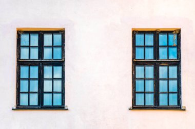 Beyaz Rusya 'da Mir Karelichy İlçe Hrodna Bölgesi' nde tuğlalı kale pencere dokusu deseni.