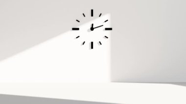 Güneş tarafından aydınlatılan beyaz bir duvardaki minimalist saat.