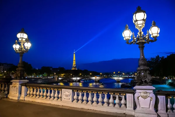 París Francia Agosto 2022 Puentes Iluminados Pont Alexandre Iii Pont — Foto de Stock