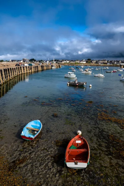 Hamnen Staden Roscoff Vid Finistere Atlantic Coast Bretagne Frankrike — Stockfoto