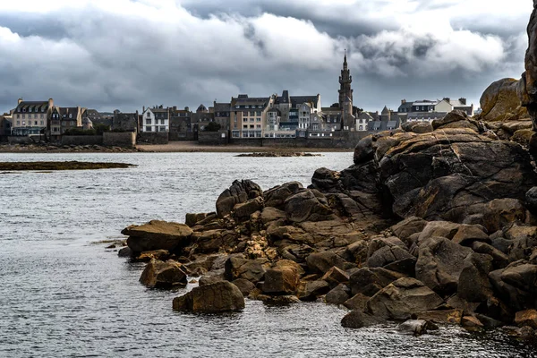 Fransa, Brittany 'deki Finistere Atlantik Kıyısında Roscoff Şehri