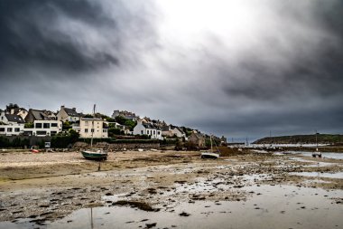 Brittany, Fransa 'daki Finistere Atlantik Kıyısındaki Köy Le Conquet