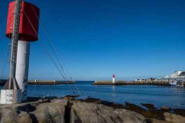 Finistere City Guilvinec 'in Limanı ve Balıkçı Tekneleri Atlantik kıyısında, İngiltere, Fransa