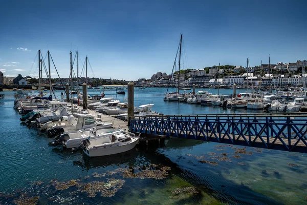 Båtar Hamnen Staden Audierne Finistere Atlantkusten Bretagne Frankrike — Stockfoto