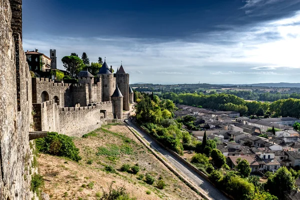 4 000+ Carcassonne Photos, taleaux et images libre de droits