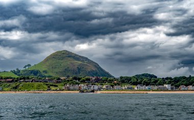 Picturesque Atlantic Coast Near North Berwick In East Lothian In Scotland, UK clipart