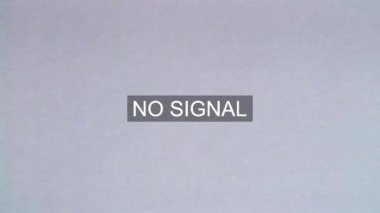 VHS etkisi. Sinyal yok. Kötü parazit. VHS kusurları, gürültü ve eserler, eski VHS kasetindeki arızalar. Eski televizyon. Sinyal kötü..