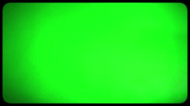 グリーンスクリーン付きのオールドテレビセット レトロ 80年代 90年代 緑色のスクリーンにキネスコープを付けるレトロテレビの効果 テレビ画面の丸いエッジ オーバーレイに最適 クロマケイ レトロフィルム フレーム効果 — ストック動画