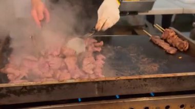Sokak yemeği, Japon usulü ızgara domuz eti.