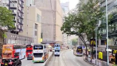 Hong Kong Tramvayları, Hong Kong - 14 Nisan 2024 - Hong Kong tramvayları Hong Kong 'da dar çaplı bir tramvay sistemidir.. 