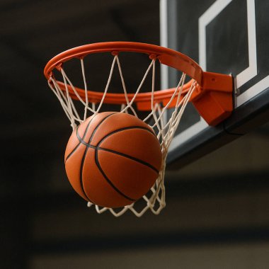 Basketbol Sayı Turu Kapalı Sahada Hoop 'tan Atılıyor