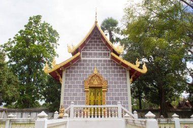 Tayland tapınağında ibadet, sanat dini