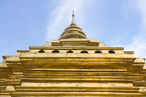 Wat Pra Sri Chomthong Vora Vihan Pagode Chiangmai — Fotografia de Stock