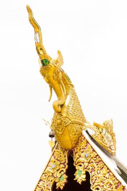 Altın Hussadeeling Heykelleri Gable Tepesi izole edildi