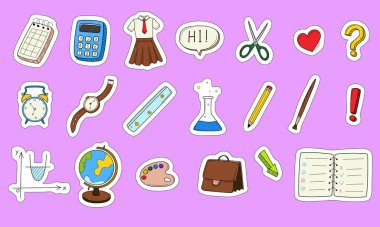 Üzerinde beyaz taslak olan okul etiketleri. Yazdırılabilir yapıştırma kitabı seti. Karalama tarzında okul kırtasiyesi koleksiyonu. El rengi elementler.