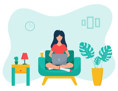 Serbest çalışan bir kız bir sandalyede bacakları bükük ve dizüstü bilgisayarla çalışıyor. Uzaktan çalışma ve evde çalışma kavramı. Oturma odasının içi. Evden çalışıyorum. Vektör. Düz stil.