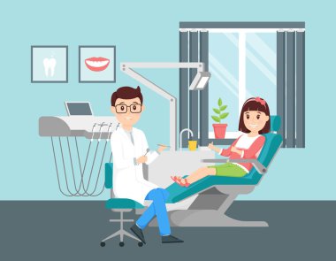 Bir kız dişçi randevusunda sandalyede oturuyor ve parmağını kaldırıyor. Erkek doktor aletleri tutuyor. Diş muayenehanesi kavramı. İnsanların gülümsediği sevimli karakterler. Düz vektör illüstrasyonu