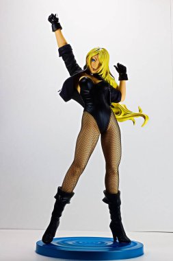 Osaka, Japonya - 12 Nisan 2023: DC COMICS BLACK CANARY 2. Kotobukiya Japonya 'dan Bishoujo koleksiyonundan.