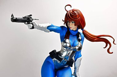 Osaka, Japonya - 5 Haziran 2023: GI Joe karakterinden SCARLETT SKY-BLUE COLOR figürü. Kotobukiya Japonya 'dan Bishoujo koleksiyonundan.