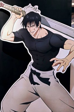 OSAKA, JAPONYA - AUG 12.2024: Shinsaibashi Parco 'da Jujutsu Kaisen' den ünlü karakterlerin yer aldığı bir tanıtım tabelasının fotoğrafı