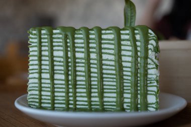 Kapalı yeşil çay keki parçası.