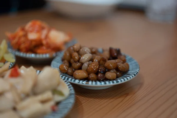 Koreanische Köstliche Bohnen Und Erdnüsse Beilage Selektive Fokussierung Auf Erdnüsse — Stockfoto