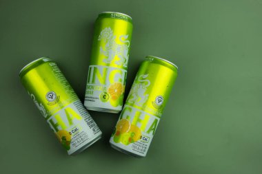 Samut Prakan, Tayland - 11 Eylül 2023: Singha Ume Limonlu Soda Konservesi 