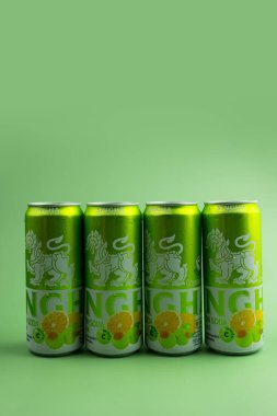 Samut Prakan, Tayland - 6 Ekim 2023: Singha Ume Limonlu Soda Konservesi 