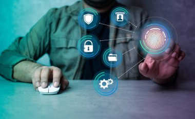 İşadamları güvenlik sistemlerine erişmek için parmak izi taraması ve dijital işlem tanımlaması kullanırlar. Kişisel verilere ve siber güvenlik teknolojisine erişmek için kimlik