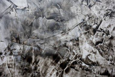 Boya fırçası darbesinin beton duvar arka planı çimento desenli beyaz ve siyah veya taş. Beton doku bir korku ve Cadılar Bayramı konseptidir.