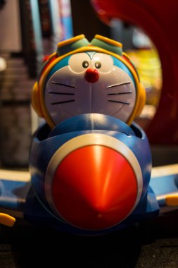 Bangkok, Tayland - 29 Aralık 2023: The Movie 2023 'teki Doraemon bebeği: Tayland' daki en büyük sinema markası olan Tayland Major Cineplex 'teki tiyatrodan Nobita' nın Sky Utopia 'sı