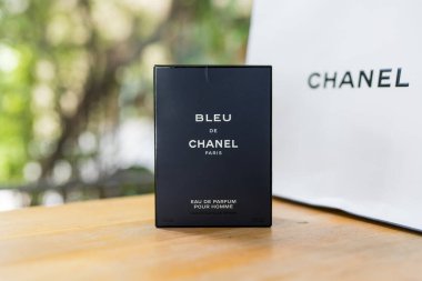 Bangkok, Tayland - 10 Temmuz 2024: Bleu de Chanel Eau de Parfum for Men markası Chanel