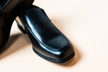 Erkek klasik deri ayakkabılar, iş adamları ve ofis çalışanları için rahat ayakkabılar.