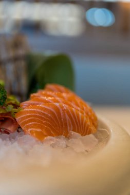 Taze somon balığı. Seçici odak