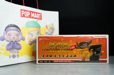 Bangkok, Tayland - 2 Mayıs 2025: Digimon Macera Macerası Mıknatıs Serisi Figürleri, Tüm Üyeler 10 Tasarım