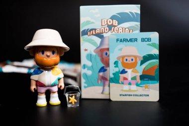 Bangkok, Tayland - 19 Mayıs 2025 FARMER BOB 'un şirin bir modeli, Denizyıldızı Koleksiyoncusu. Çiftçi Bob Adası Tek Boynuzlu At Bulma Serisi.