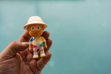 Bangkok, Tayland - 2 Haziran 2025 FARMER BOB 'un şirin bir modeli, Denizyıldızı Koleksiyoncusu. Çiftçi Bob Adası Tek Boynuzlu At Bulma Serisi.