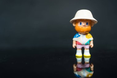 Bangkok, Tayland - 12 Haziran 2025 FARMER BOB 'un şirin bir modeli, Denizyıldızı Koleksiyoncusu. Çiftçi Bob Adası Tek Boynuzlu At Bulma Serisi.