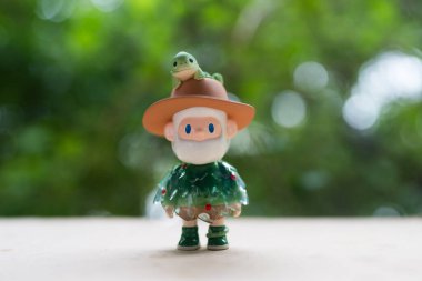 Bangkok, Tayland - 24 Haziran 2025: Unicorn FARMER BOB Vahşi Seriler Kör Kutusunda Karşılaşma. Adım Yağmur Ormanı Yürüyüşü.