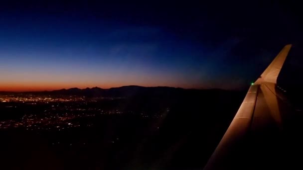 Benadering Van Tucson Arizona Zonsondergang Vleugellicht — Stockvideo