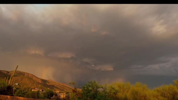 Tucson Arizona Cumulonimbus Bulutunun Dağılması Üzerine Gün Batımı — Stok video